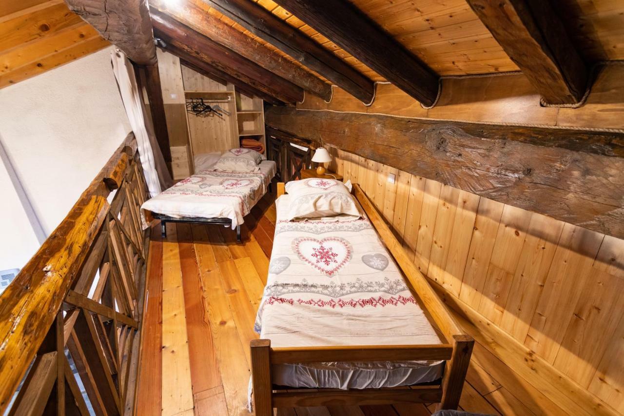 Les Balcons Du Molliebon Apartment Seez ภายนอก รูปภาพ